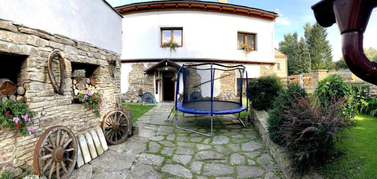 Apartmany Tones Hanušovice Extérieur photo